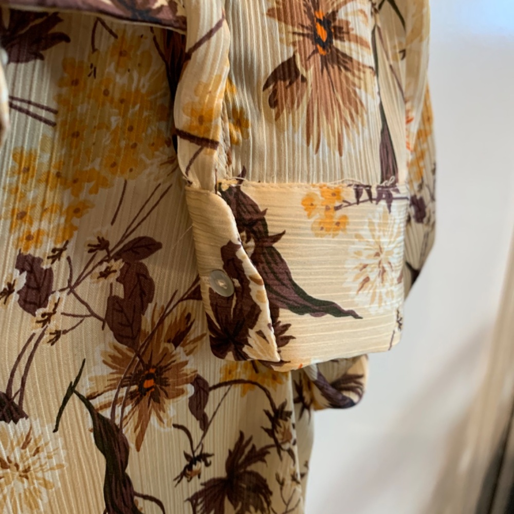 Zara Basic Button Front Shirt, Fall Print. Small. - image 3